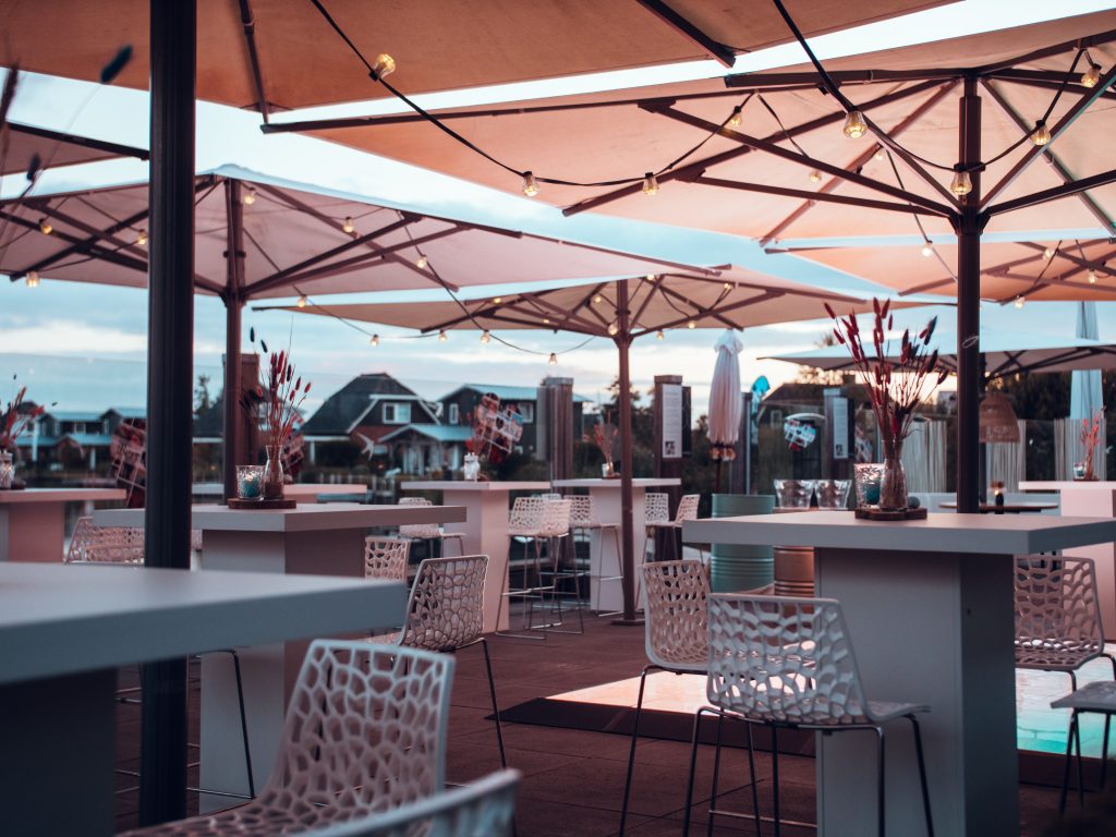 ibiza stijl zitmeubilair feest thema inrichting huren te huur